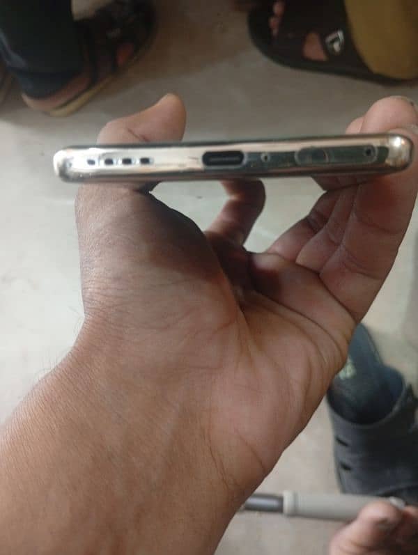 infinix zero 30 daba be sath hy 5