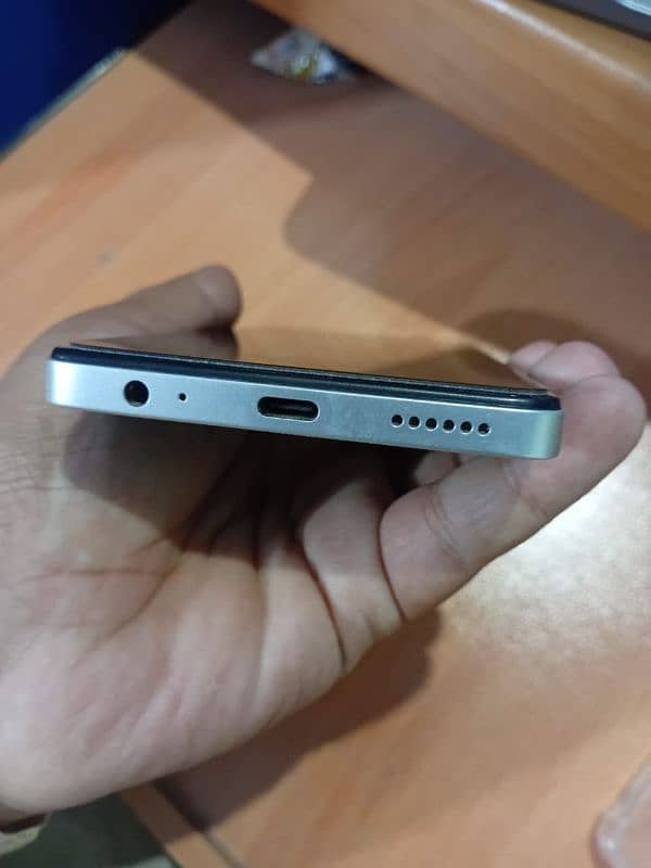 Tecno spark 10 pro 0