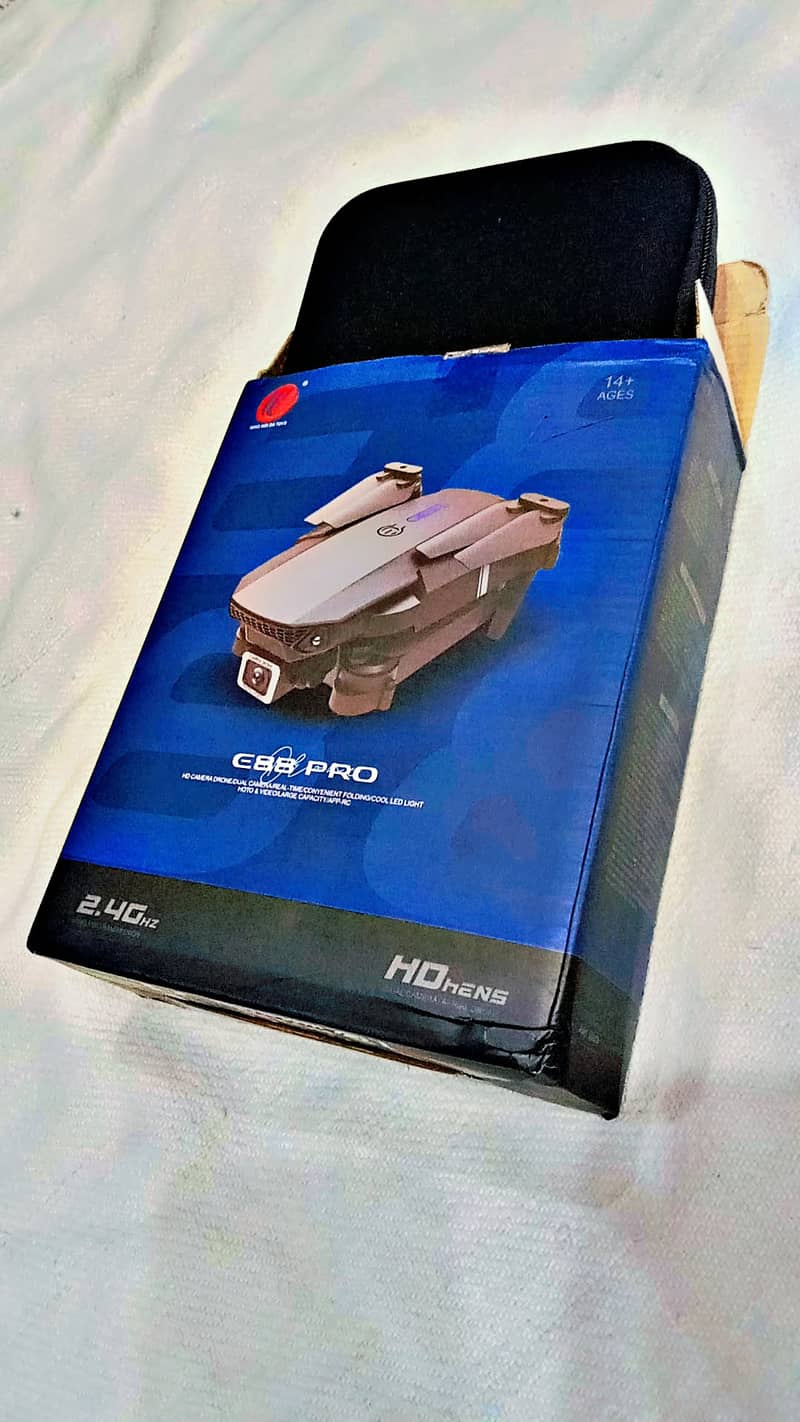 E88 pro drone 0