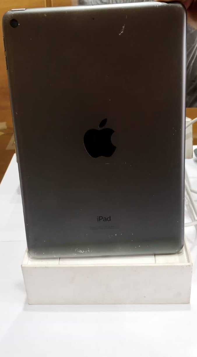 IPHONE IPAD MINI 5 (64 GB) 5