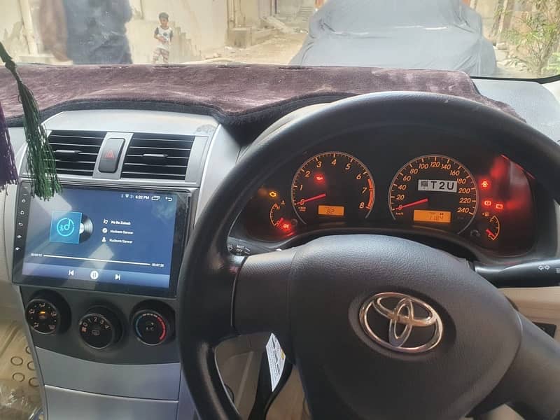 Toyota Corolla GLI 2012 6