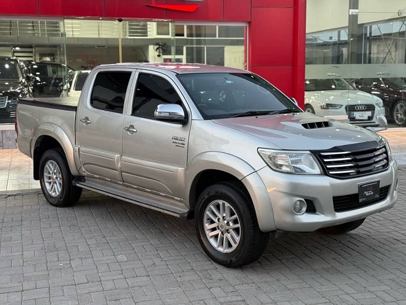 Toyota Hilux 2013 7