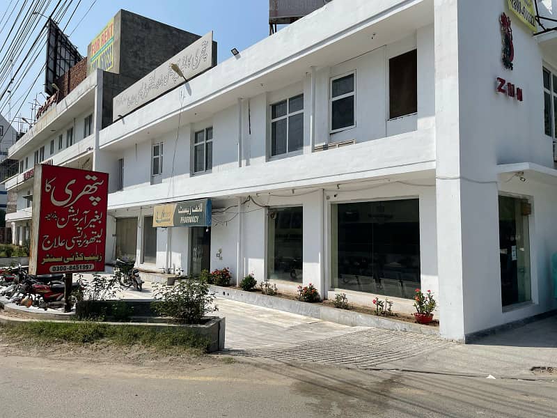 18,000 Sqft 2-Floor Independent Building for Rent at Prime Location Main Kalma Chowk, Lahore 2