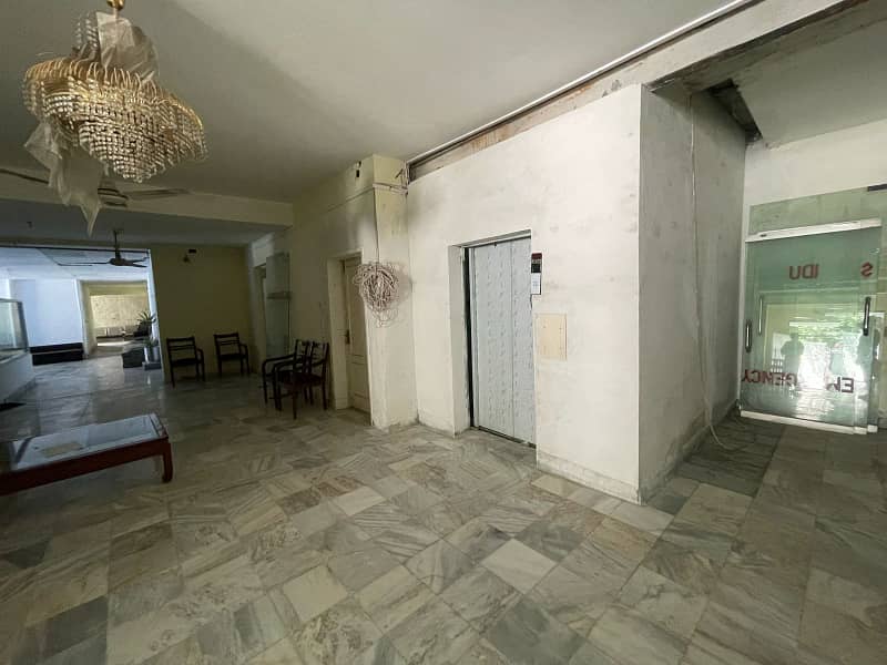 18,000 Sqft 2-Floor Independent Building for Rent at Prime Location Main Kalma Chowk, Lahore 9