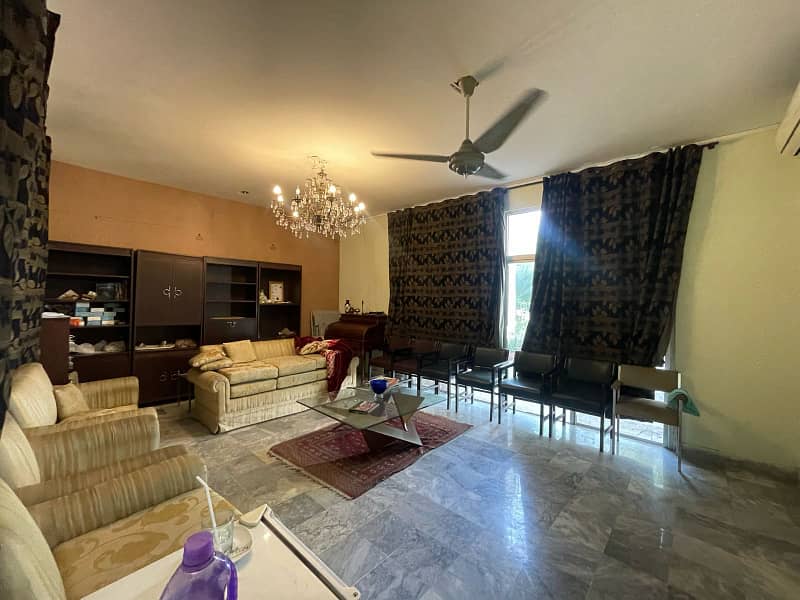 18,000 Sqft 2-Floor Independent Building for Rent at Prime Location Main Kalma Chowk, Lahore 15