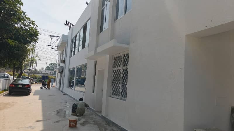 18,000 Sqft 2-Floor Independent Building for Rent at Prime Location Main Kalma Chowk, Lahore 20