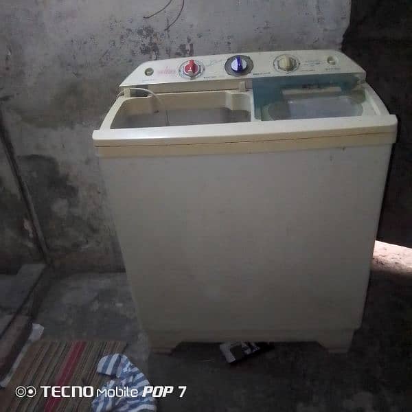 washing and dryer 0