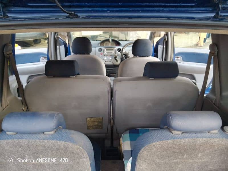 Toyota Sienta 2005 6
