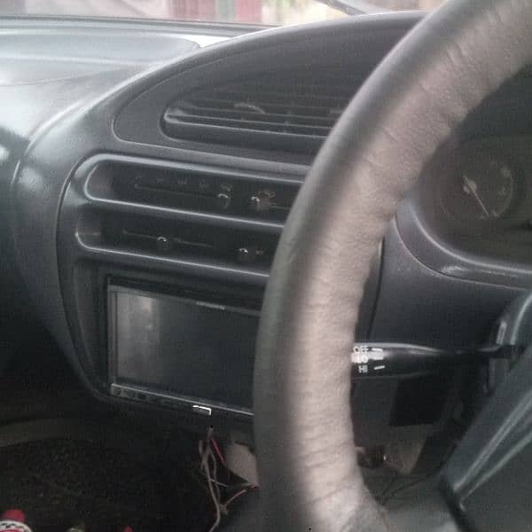 Daihatsu Cuore 2001 4