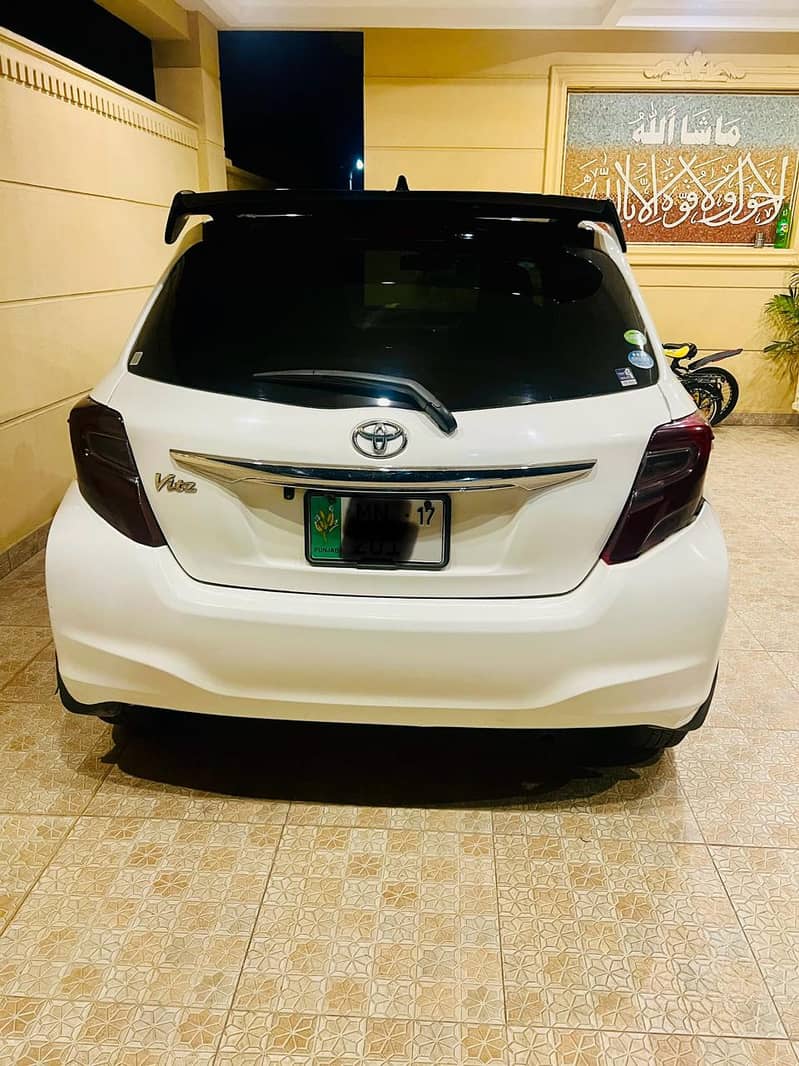 Toyota Vitz 2014 3