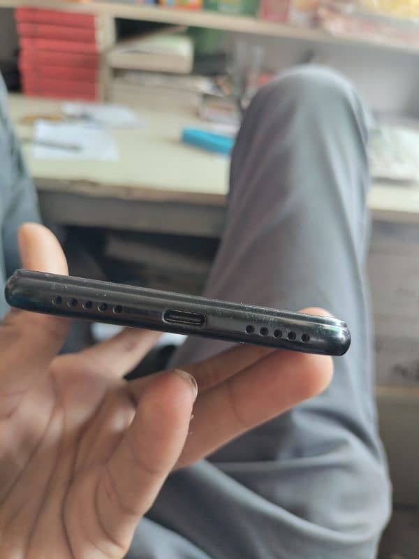 redmi note 7  ALL OKAY ONE SIM ACTIVATE 4/64 4
