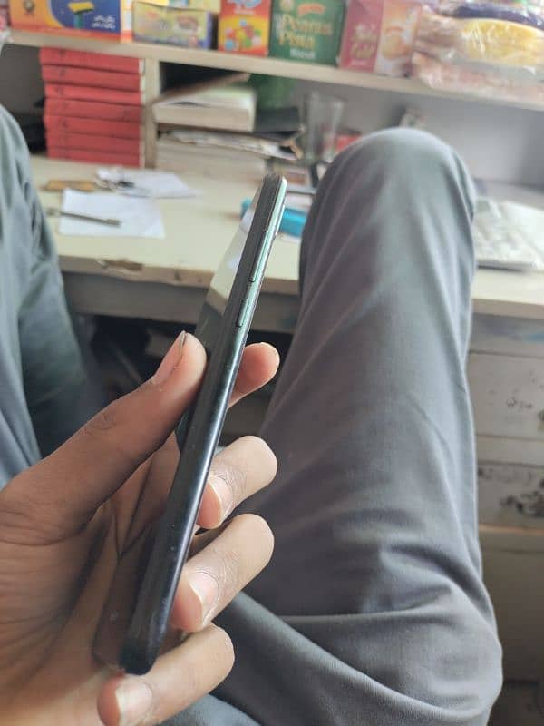 redmi note 7  ALL OKAY ONE SIM ACTIVATE 4/64 5