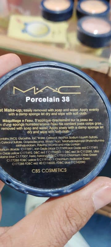 mic base 3