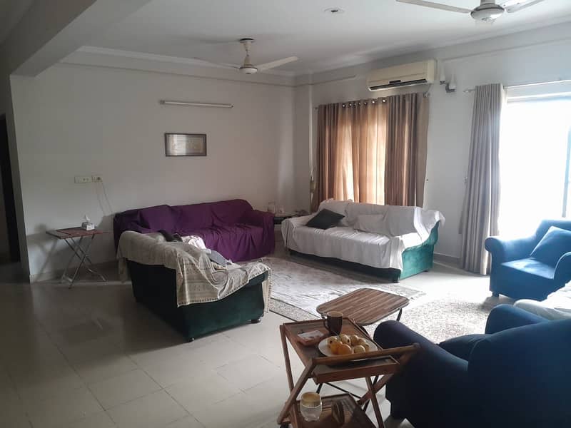 Askri 1 1st Floor Fully Renovated 3 Bedroom Apartment For For Sales In Askri 1 Cantt Lahore With Original Pictures 2