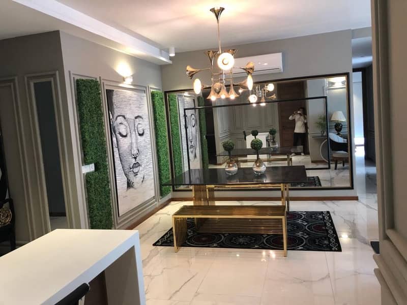 Luxury And Beautiful Prime Location Full Furnished Apartment For Rent In Main Gulberg Lahore Drowning Dining Room Kitchen Tv Lounge Servant Quarter Car Parking With Swimming Pool And Gym 24 Hours Security And Electricity Back Up 9