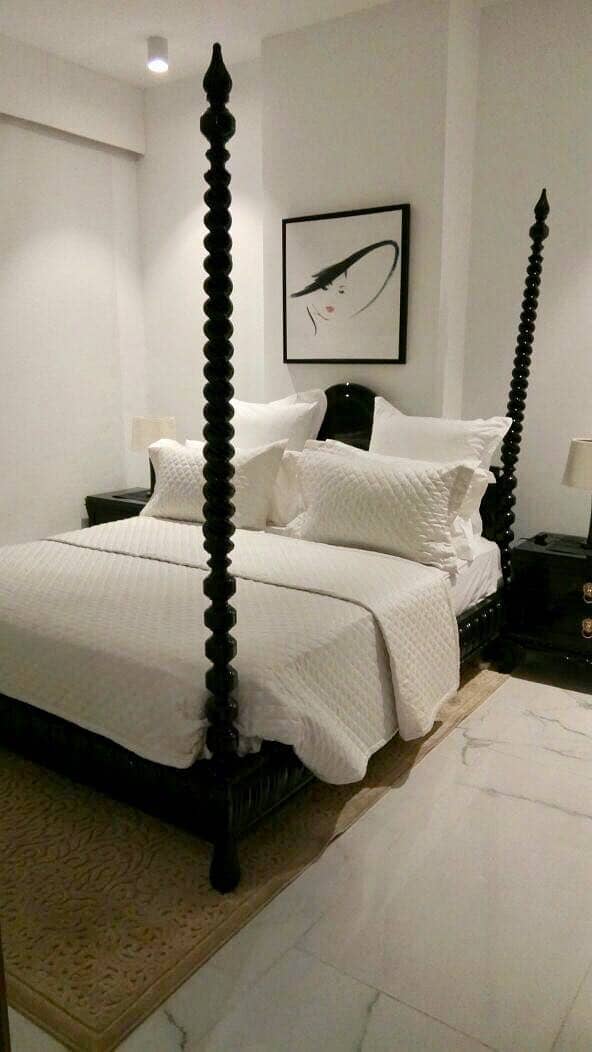Luxury And Beautiful Prime Location Full Furnished Apartment For Rent In Main Gulberg Lahore Drowning Dining Room Kitchen Tv Lounge Servant Quarter Car Parking With Swimming Pool And Gym 24 Hours Security And Electricity Back Up 13