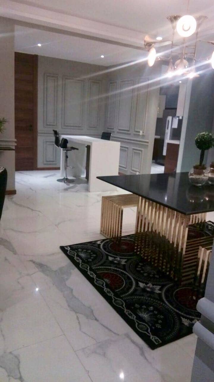 Luxury And Beautiful Prime Location Full Furnished Apartment For Rent In Main Gulberg Lahore Drowning Dining Room Kitchen Tv Lounge Servant Quarter Car Parking With Swimming Pool And Gym 24 Hours Security And Electricity Back Up 22