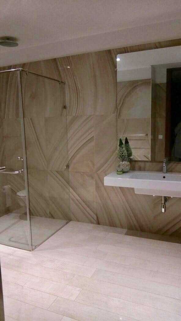 Luxury And Beautiful Prime Location Full Furnished Apartment For Rent In Main Gulberg Lahore Drowning Dining Room Kitchen Tv Lounge Servant Quarter Car Parking With Swimming Pool And Gym 24 Hours Security And Electricity Back Up 23
