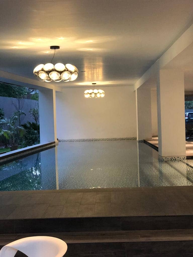 Luxury And Beautiful Prime Location Full Furnished Apartment For Rent In Main Gulberg Lahore Drowning Dining Room Kitchen Tv Lounge Servant Quarter Car Parking With Swimming Pool And Gym 24 Hours Security And Electricity Back Up 26