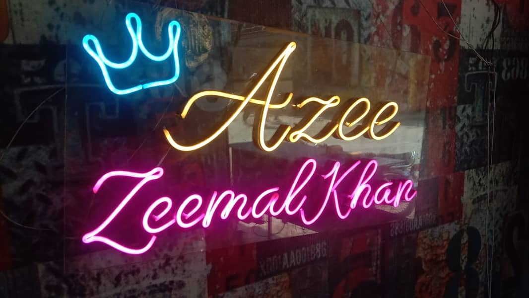 WE DEAL IN ALL KIND OF PRINTING LIKE. FLEX, NEON SIGN, WALPAPER, VINA 17