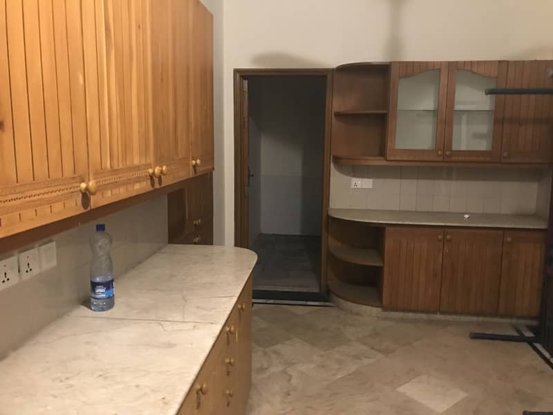 1 Kanal Beautiful House For Rent In Cantt Lahore Prime Location Of Cantt 10