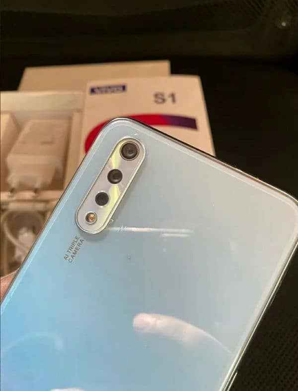 vivo s1 8gb 256gb 4