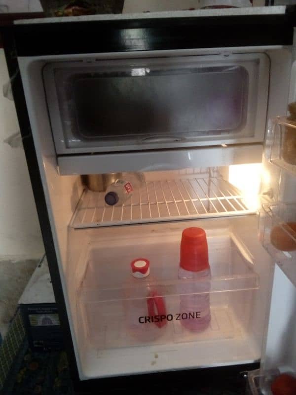 mini refrigerator 2