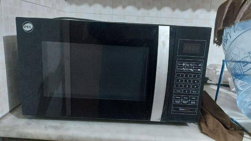 Microwave in excellent condition 0