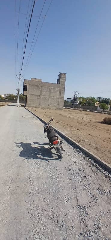 120 Sq Yard Corner Plot VIP Location For Sale In AL MEHRAN CHS 0