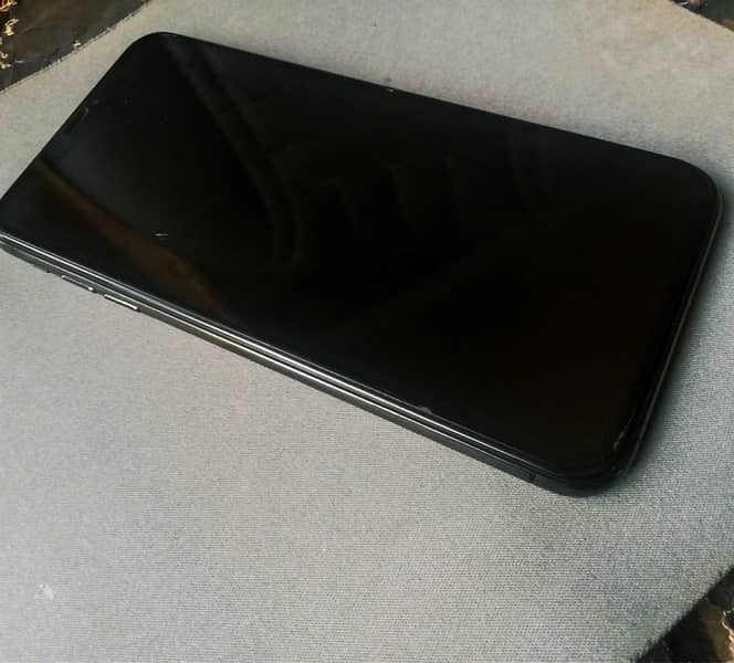 Apple iPhone XS Max – 256GB | Black |  Exchange Possible 1