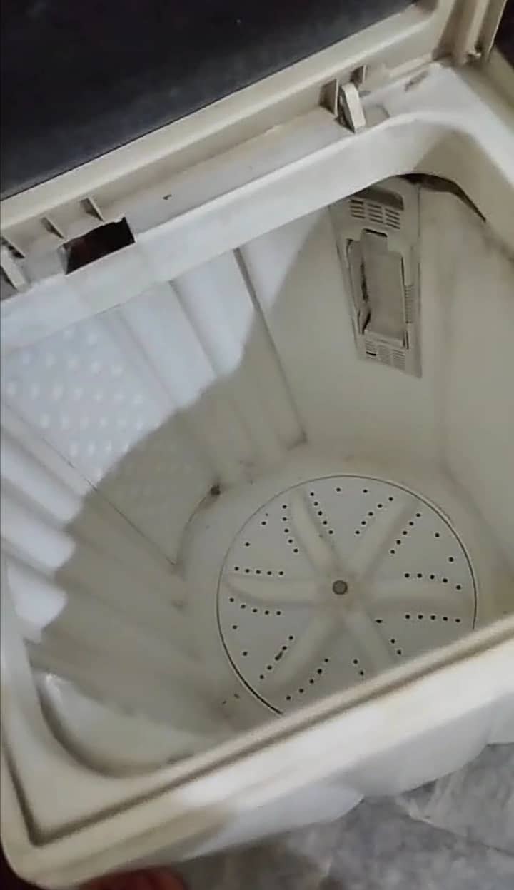 TOYO Washing machine for sale 1