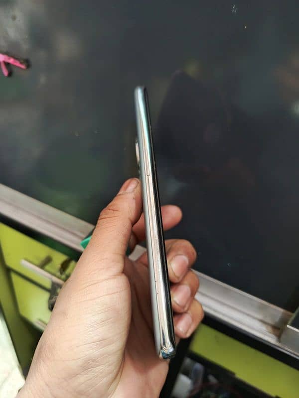 one plus 11r   16  /  256  urgent sale 2
