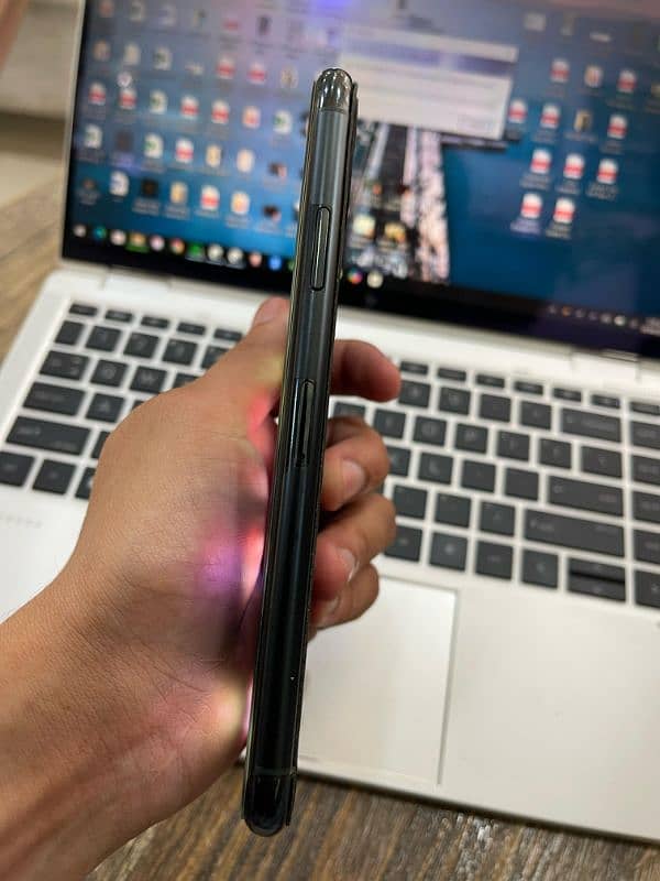 iphone 11 pro max 512gb pta 11