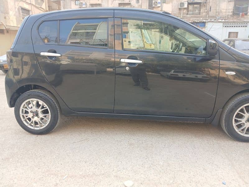 Daihatsu Mira 2013 3