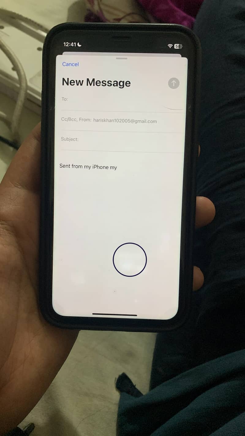 Iphone XR 128gb (minor white spots) 8