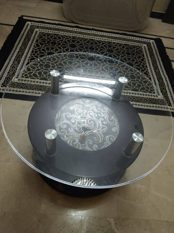 round center table 0