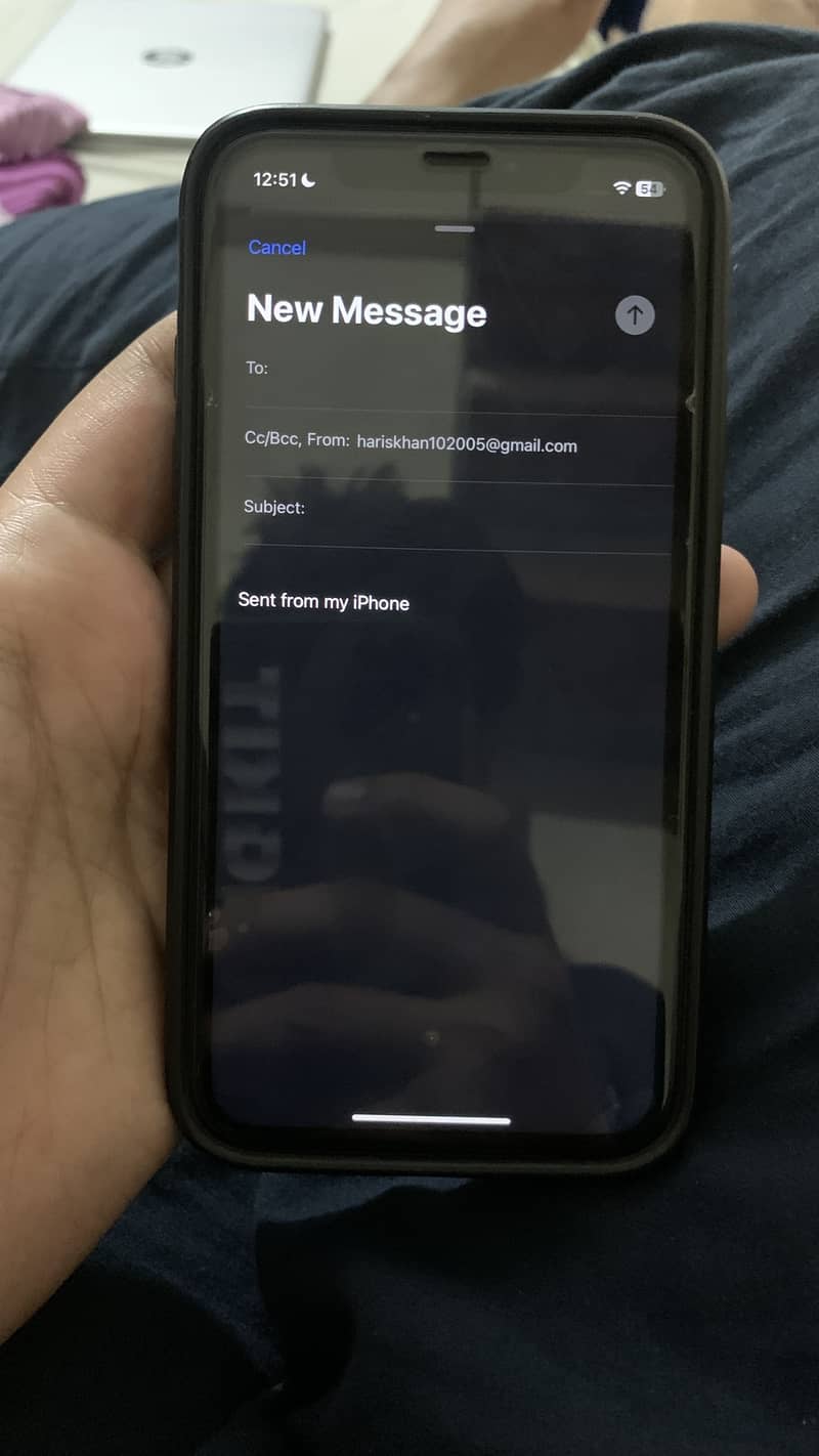 Iphone XR 128gb (minor white spots) 10