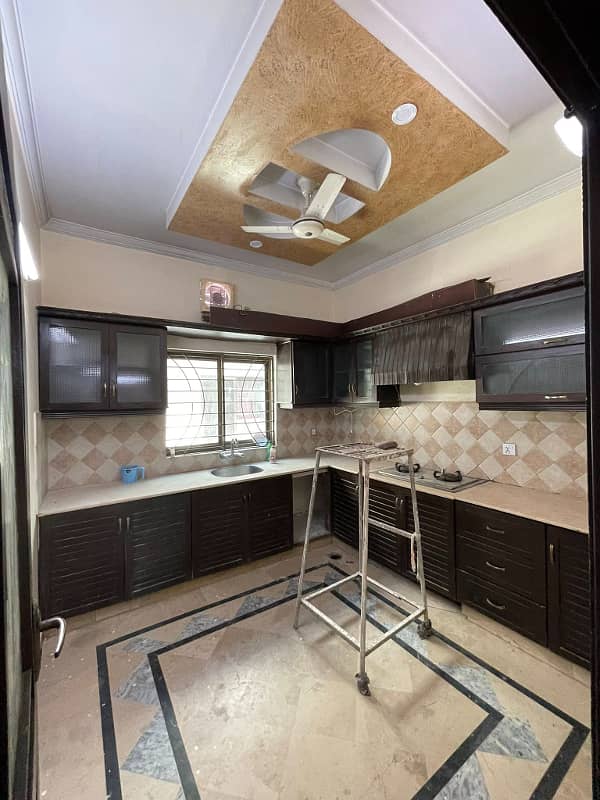 10 Marla Upper Portion Is For Rent In Wapda Town Block F2. 8