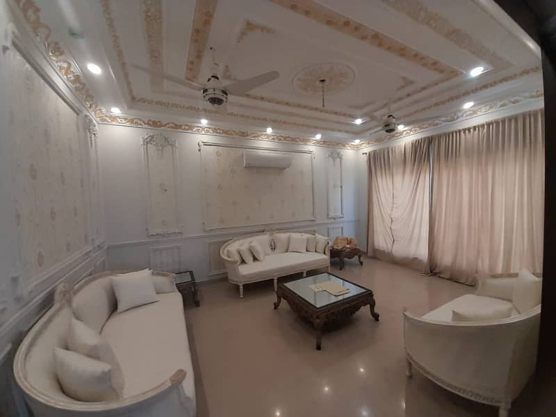 1 Kanal Lavish Upper Portion On Top Location For Rent in DHA Phase 7 Lahore 4