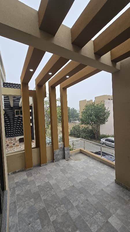 8 Marla Brand New Facing Park House Available For Sale In Bahria Nasheman Lahore 14