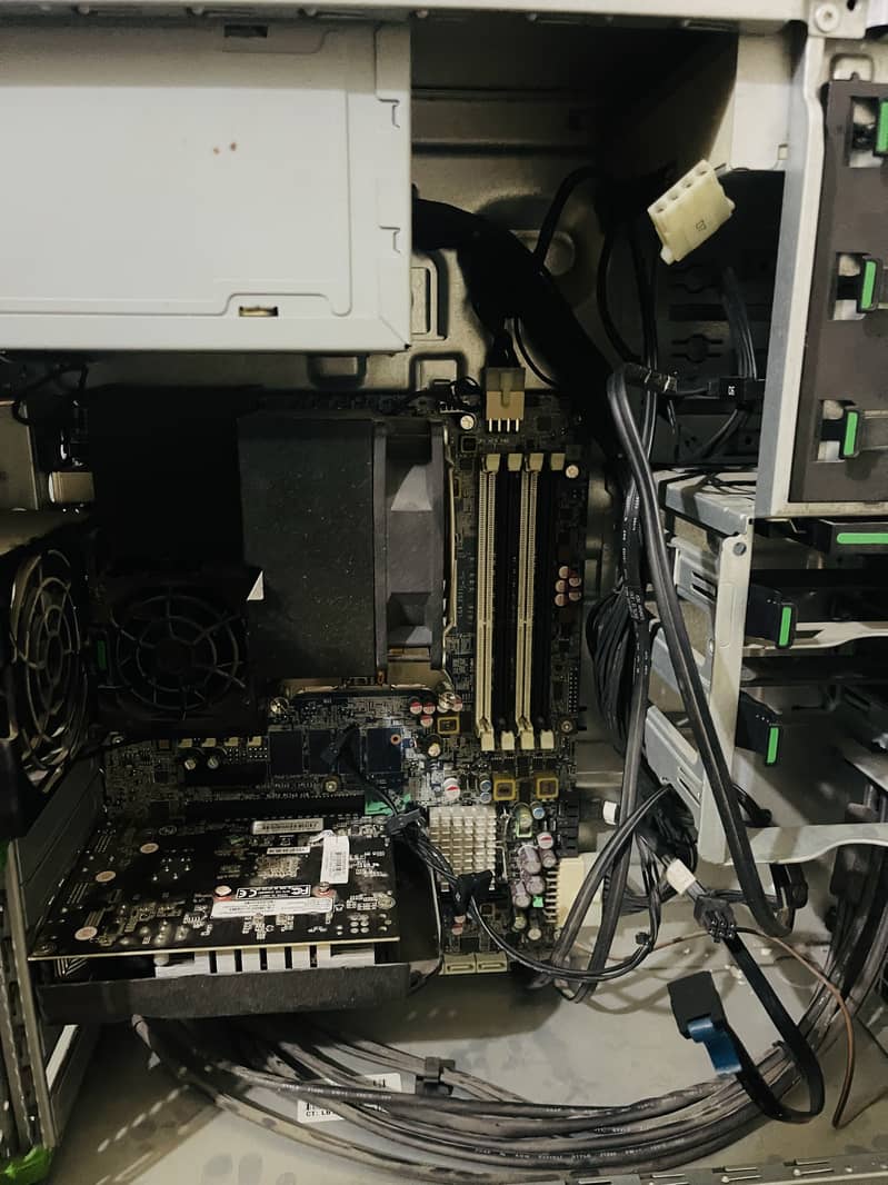Gaming PC with 2 GB GTX 750 TI | Z420 Xeion(R) + 128 SSD + 8 RAM 2