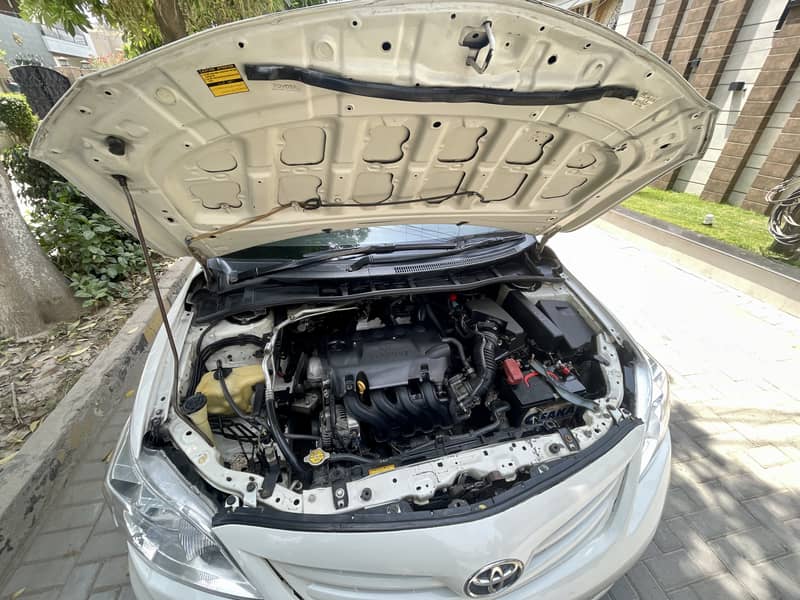 Toyota Corolla XLI 2012 5
