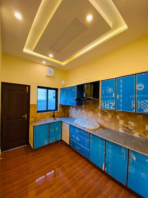5 Marla Luxury House Available For Sale Bahria Nasheman Lahore (Just 1 Year Use) 24