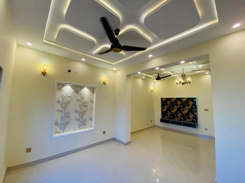 5 Marla Luxury House Available For Sale Bahria Nasheman Lahore (Just 1 Year Use) 25