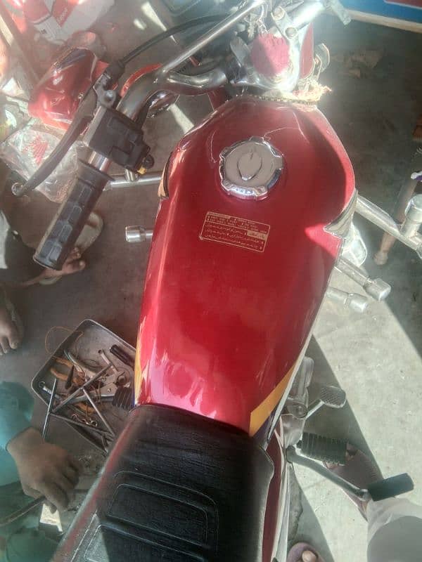 Bike 125, 2012 Model for sale pl contact 03124503047 6