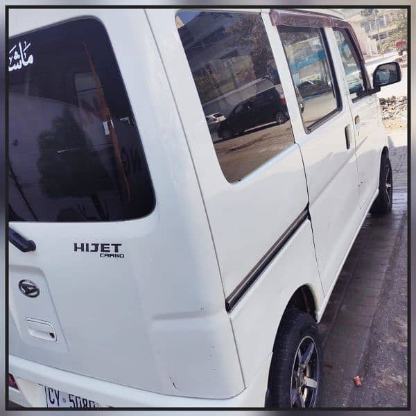 HI JET ,MODEL 2015 , REG 2019 ,1st OWNER ,99% GENUINE ,MINT CONDITION 3