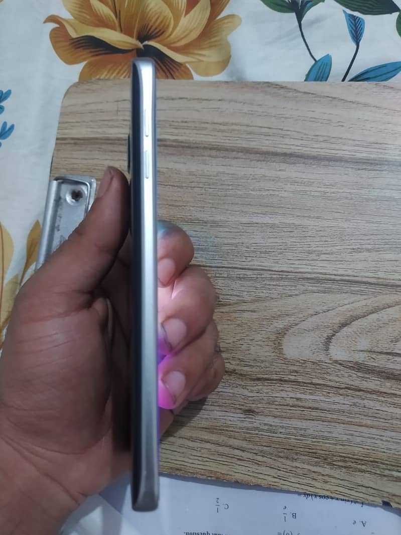 Samsung galaxy note 5 official pta approved urgent sale lush condition 2