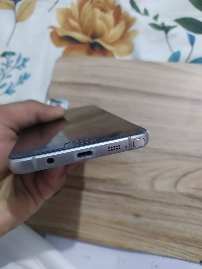 Samsung galaxy note 5 official pta approved urgent sale lush condition 3