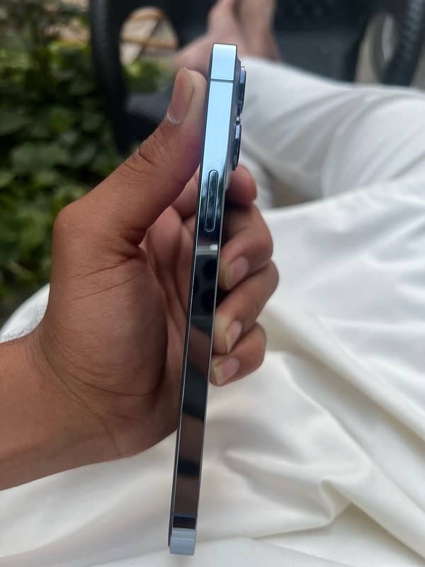 iPhone 13 Pro Max 128gb Non pta 7