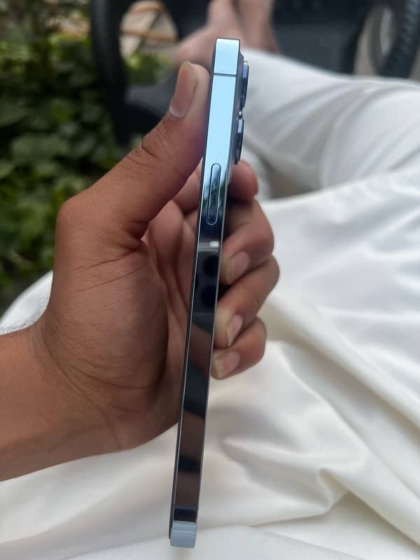 iPhone 13 Pro Max 128gb Non pta 9